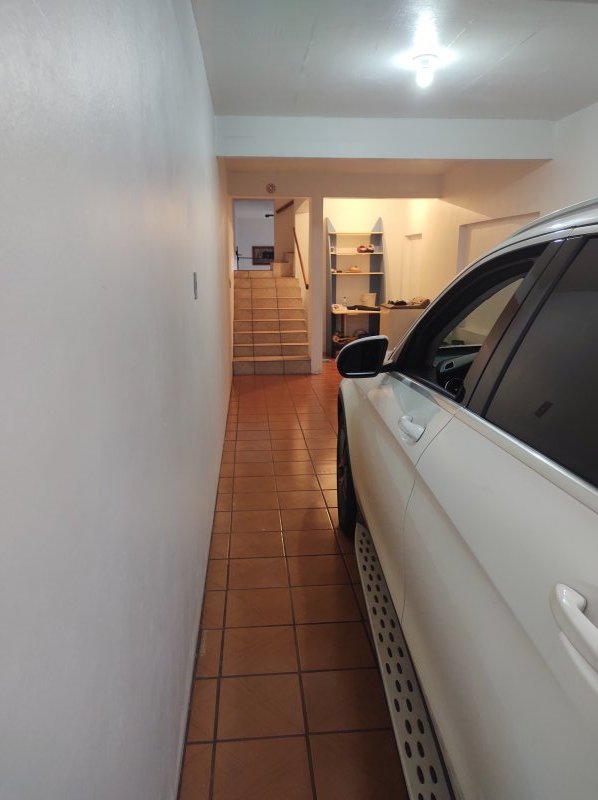 GARAGEM PARA 2 VEICULOS